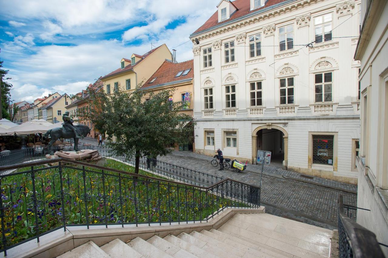 Apartment With A View Zagreb - Center Extérieur photo